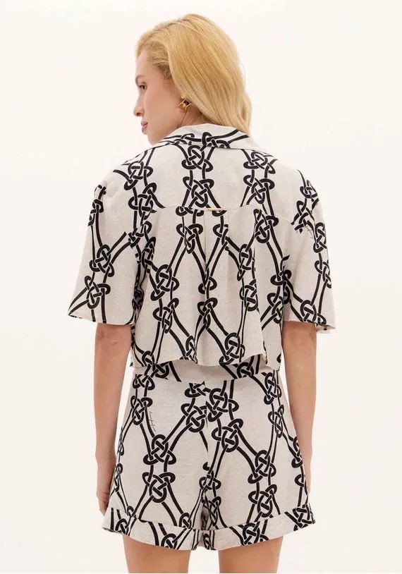 CAMISA MANGA CURTA ESTAMPADA LANÇA PERFUME