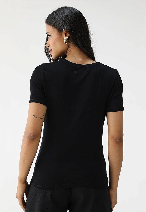 T-SHIRT BABY LOOK PRETO LANÇA PERFUME
