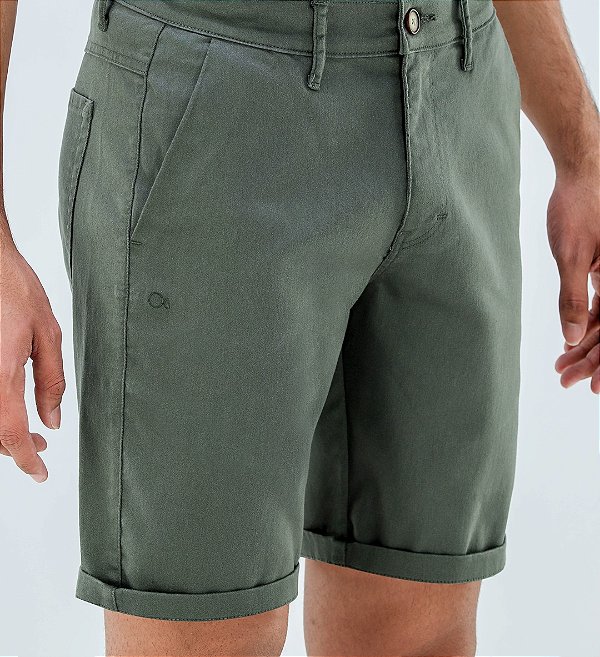 BERMUDA ESSENCIAL COLOR BOLSO VERDE OGOCHI