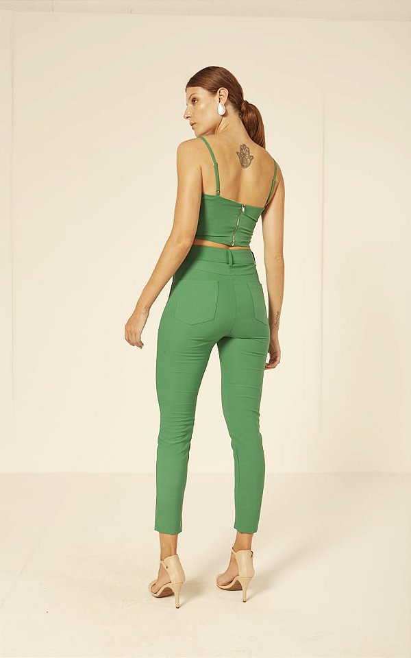 TOP CROPPED COM DETALHE EM DEBRUM TOP26747 P
