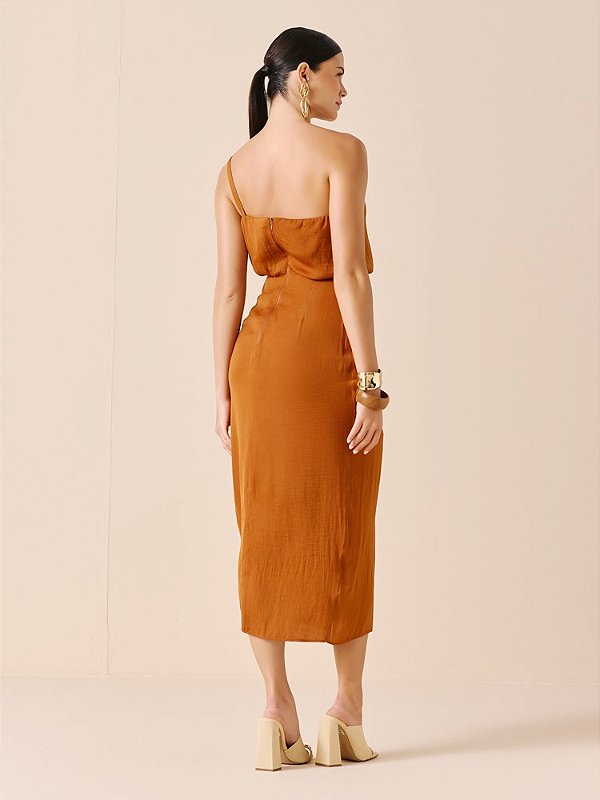 VESTIDO COM DETALHE OMBRO MARROM TERRA - DIMY