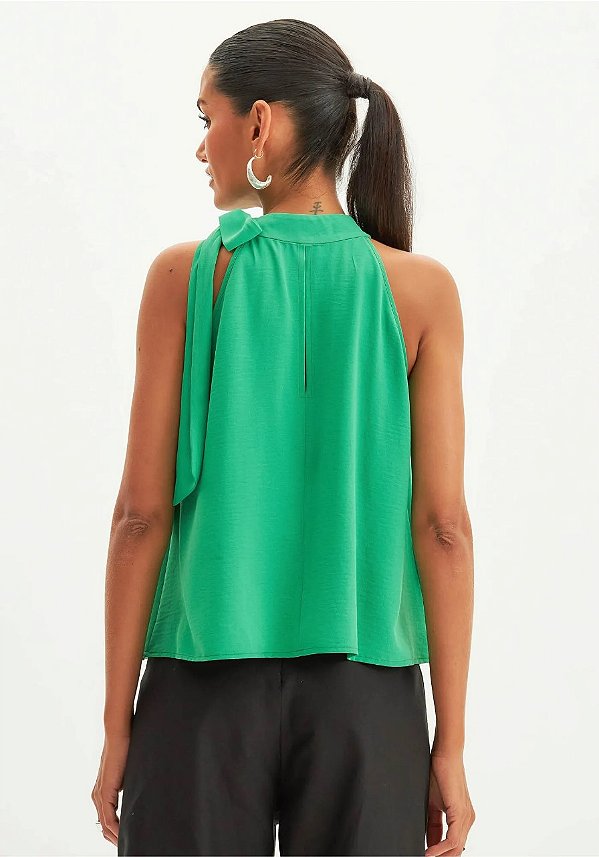 BLUSA SEM MANGA COM AMARRACAO LANÇA PERFUME