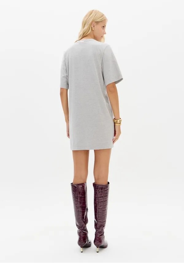 VESTIDO T-DRESS CURTO MANGA CURTA LANÇA PERFUME