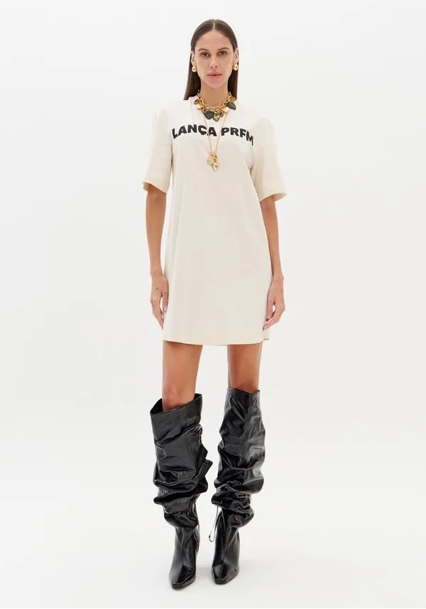 VESTIDO T-DRESS CURTO COM ESTAMPA LANÇA PERFUME