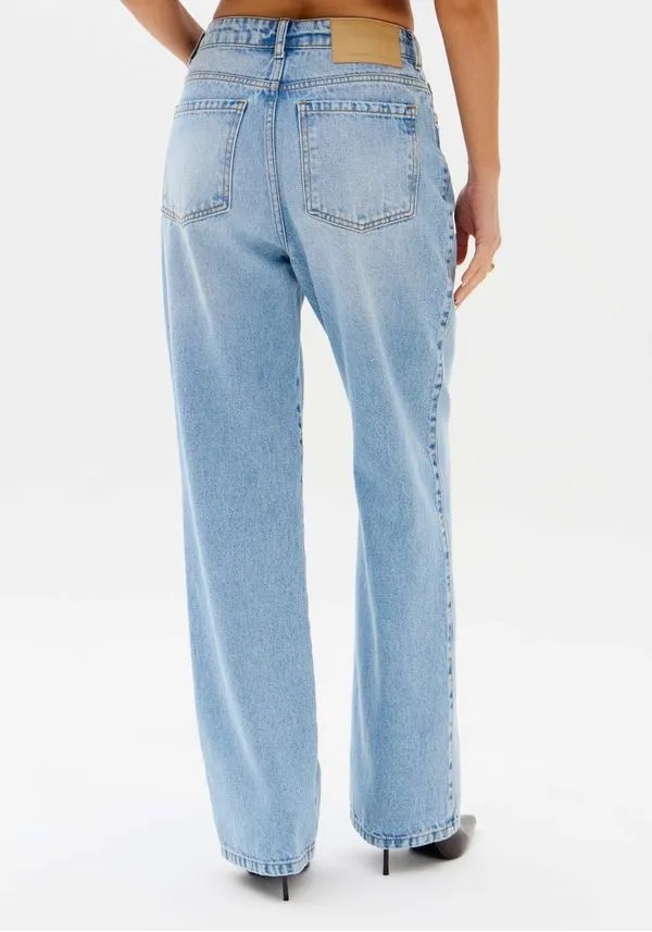 CALCA JEANS RETA SUPER HIGH LANÇA PERFUME