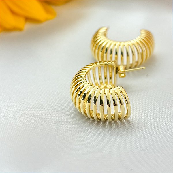 Brinco Moderno de Argola Tubular - Banhado em Ouro 18k