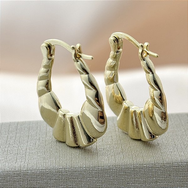 Brinco de Argola Croissant - Banhado em Ouro 18k