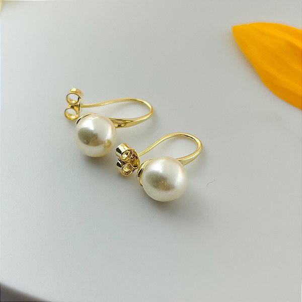 Brinco Gancho com Pérola Fake - Banhado Ouro 18k - Abba Joias