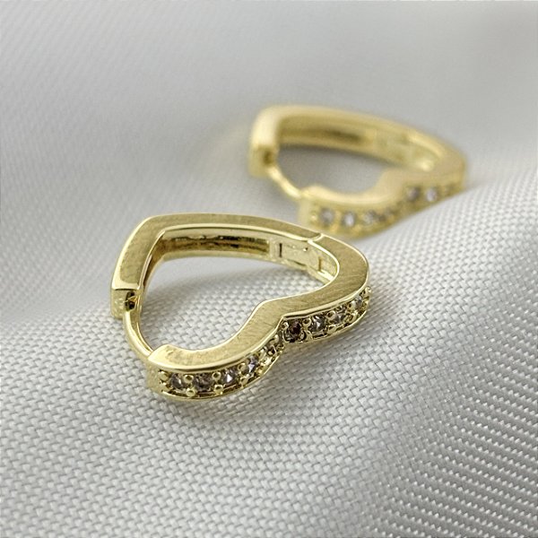 Brinco de Argola em Formato de Coração Cravejado com Zircônia P - Banhado em Ouro 18k