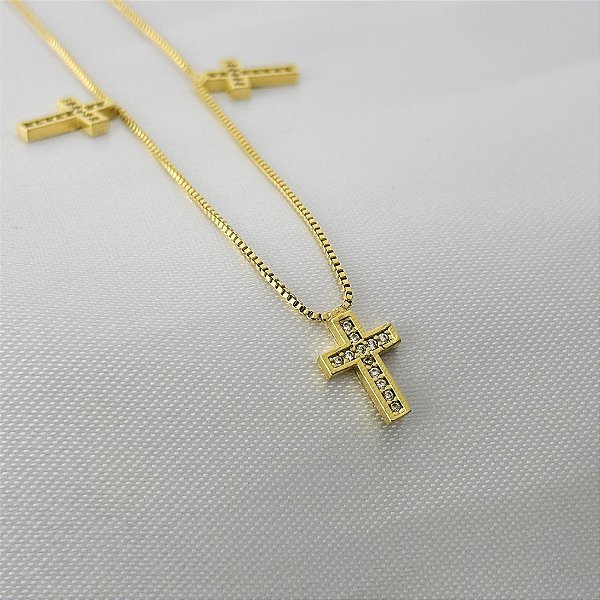 Colar Gargantillha Crucifixos Cravejados com Zircônia - Banhado em Ouro 18k