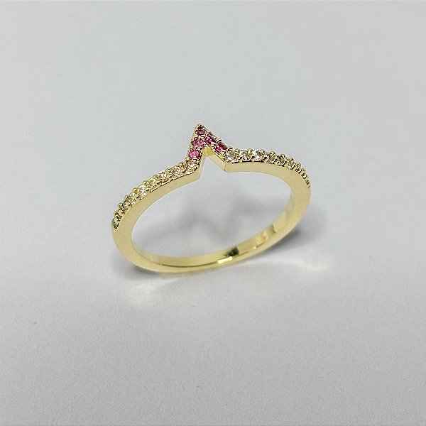 Anel Mulher Maravilha Cravejado com Zircônias Coloridas - Banhado em Ouro 18k