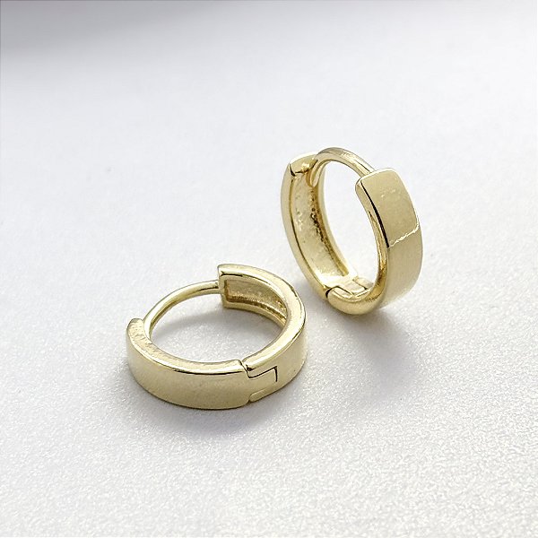 Brinco Argola Liso Médio  – Banhado em Ouro 18K