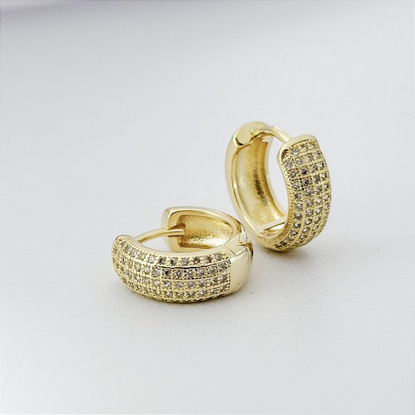 Brinco Argola P Cravejado com Zircônias – Banhado em Ouro 18K