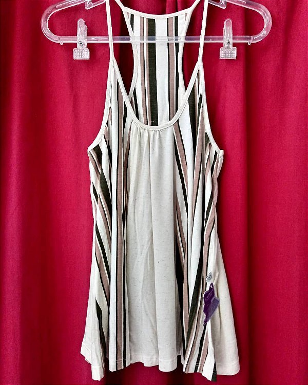 Blusa de alça soltinha