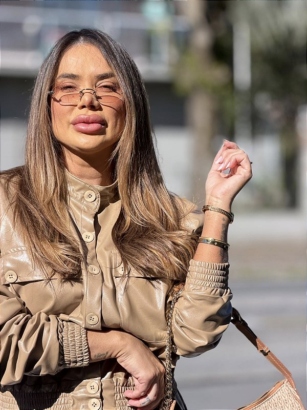 Bomber em P.U caramelo