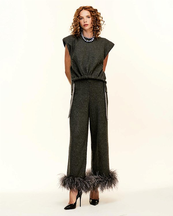 CALÇA ROMA COM PLUMAS CINZA