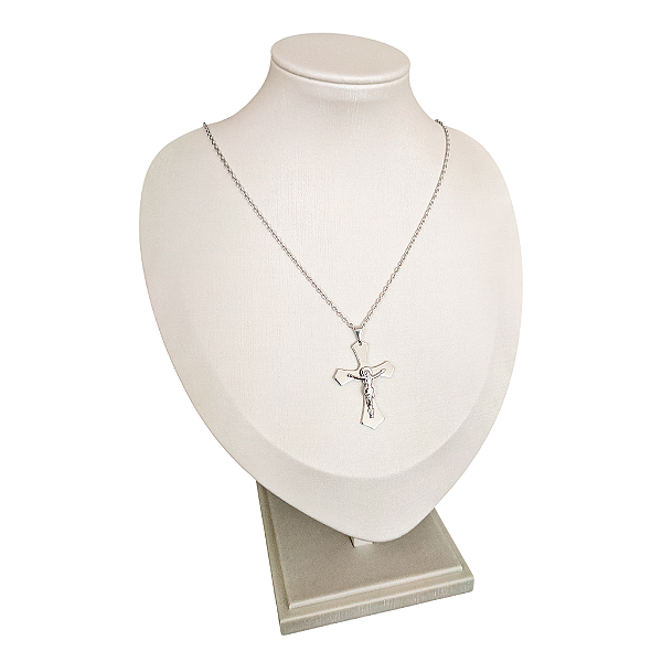Colar com Crucifixo em aço inoxidável com caixinha - Grande - Pacote com 3 peças - Cód.: 6630