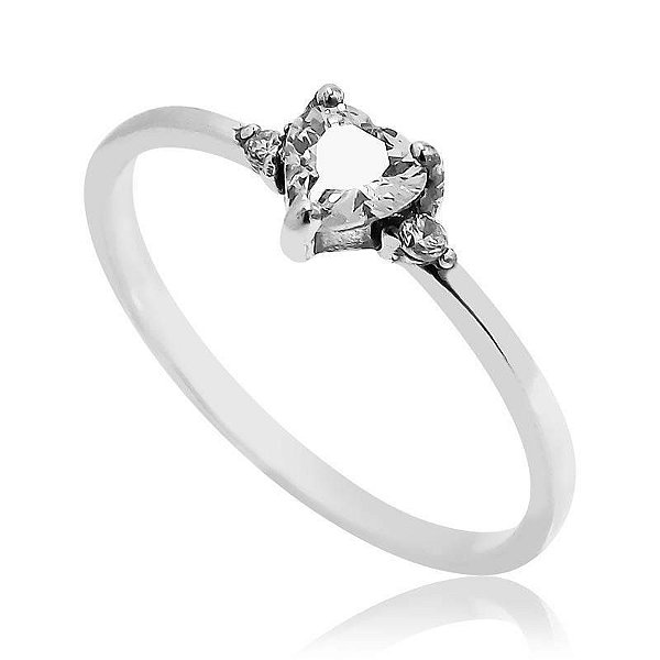 ANEL CORAÇÃO DE ZIRCÔNIA EM PRATA ENVELHECIDA