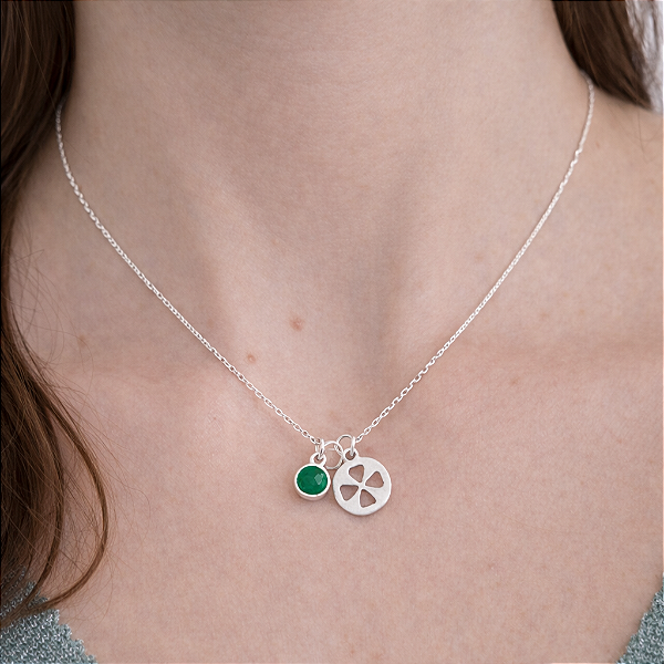 Colar Patuá Trevo com Zircônia Verde - Prata 925