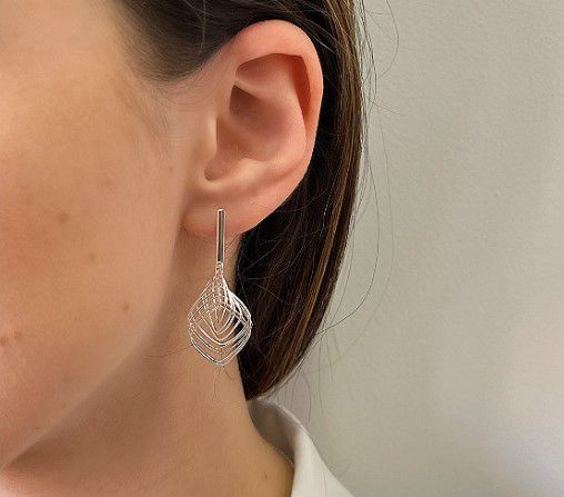 Brinco Batedeira Quadrado Pequeno - Prata 925