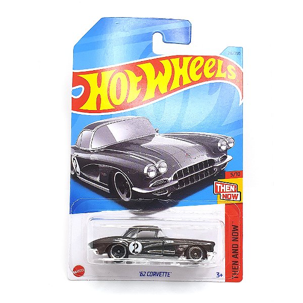 Conjunto com 5 Carrinhos Hot Wheels - Monster Trucks - Corvette