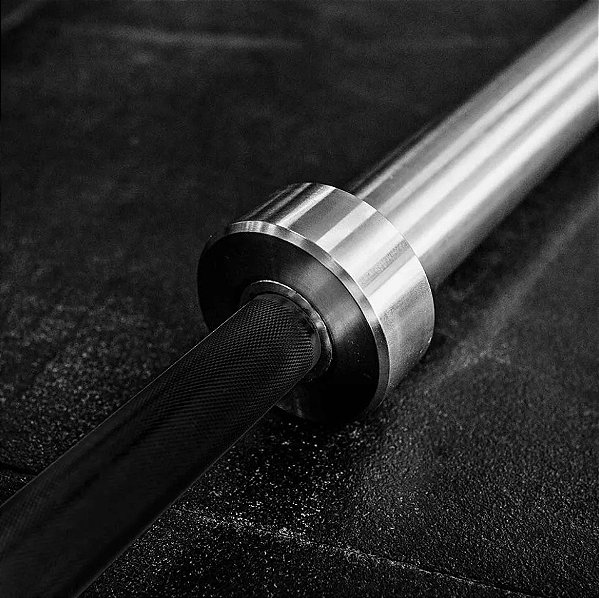Barra Maciça CrossFit – 2,20m 20kg MASCULINA Ponteiras Cromadas  Barra Ecoat Black para exercícios de levantamento peso
