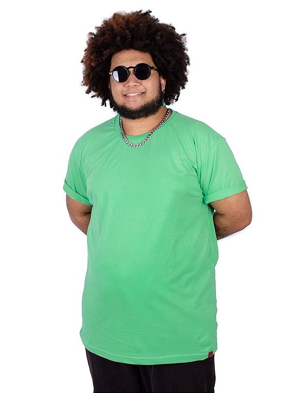 Camiseta Plus Size Básica Verde Claro.