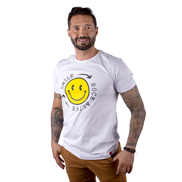 Camiseta Rock Smile Branca.