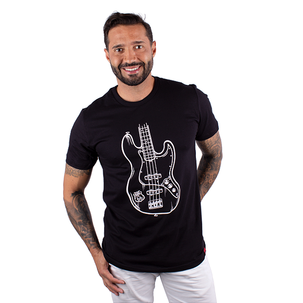 Camiseta Baixo Fender 66 Preta.
