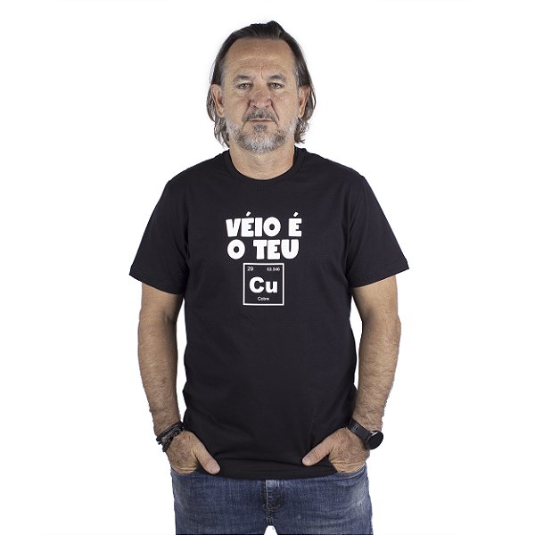 Camiseta Véio Não - Preta.
