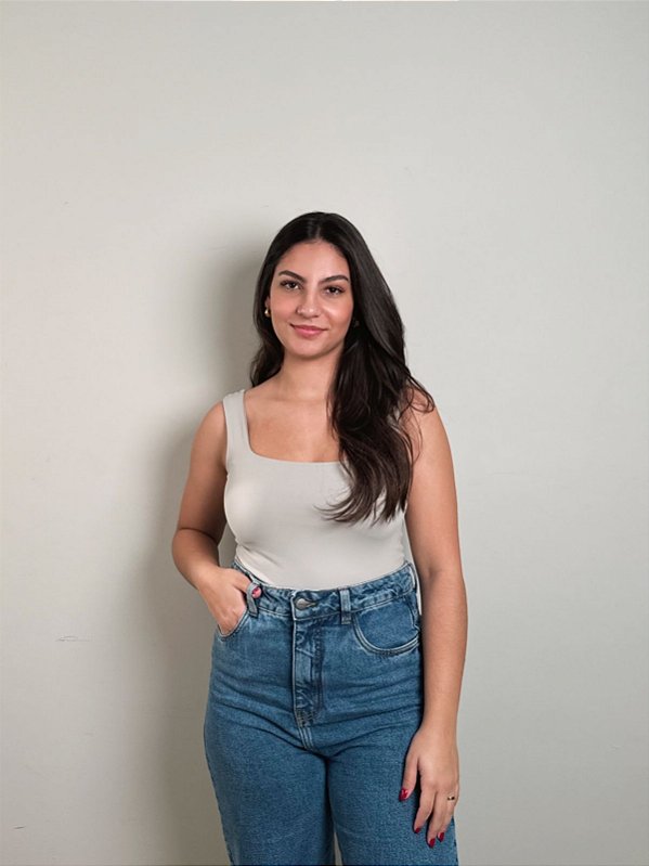 body lívia cinza claro