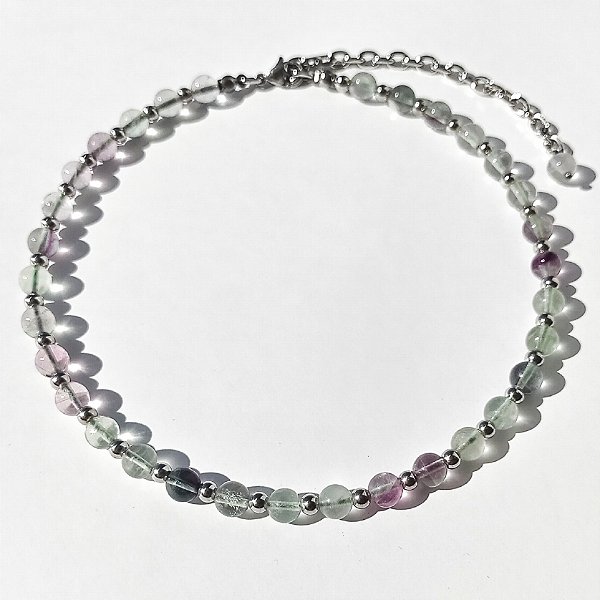 GARGANTILHA CARAÍVA - AÇO INOXIDÁVEL - FLUORITAS NATURAIS