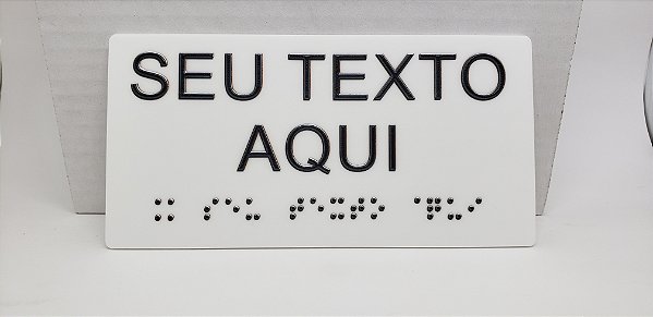Placa de sinalização de ambiente em braille