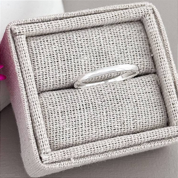 Aliança 2 mm Lisa – Prata 925
