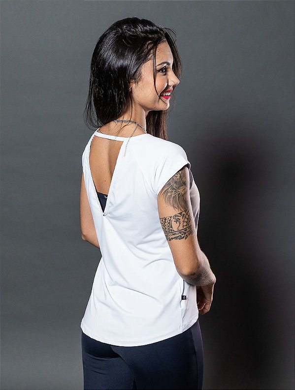 Blusa regata camiseta fitness treino academia poliamida com filtro UV -  Porle Fitness