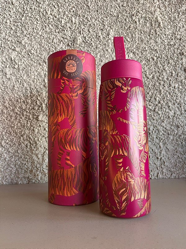Garrafa Farm 500ML Que Sede Céu de Tigre Melissa Sua Loja