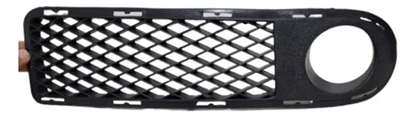 Grade Do Para-Choque Dianteira Volkswagen Gol G3 Lado Direito Com Furo