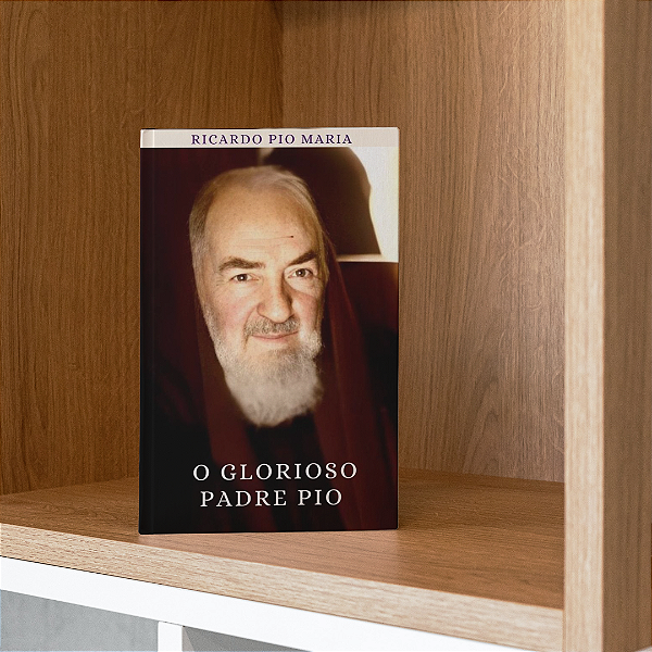 Livro "O glorioso Padre Pio"