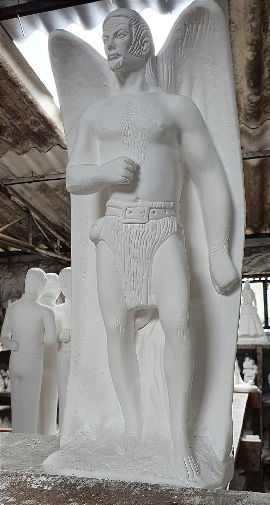 Imagem Exu Morcego 50cm Gesso Cru