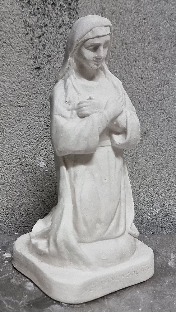 Imagem Nossa Senhora da Assunção Ajoelhada 15cm Gesso Cru