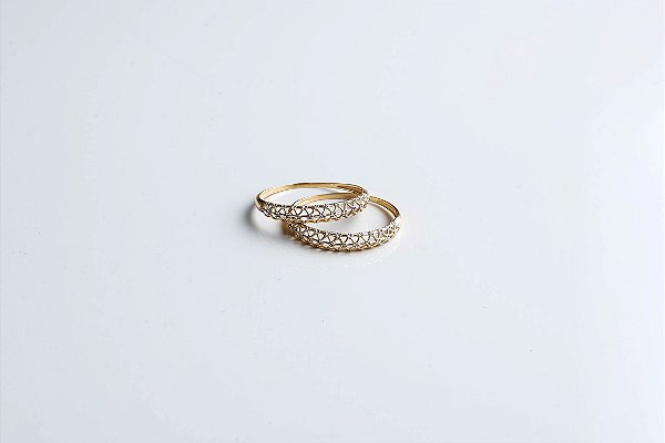 zPAR DE APARADORES VAZADO DIAMANTADO OURO 18K