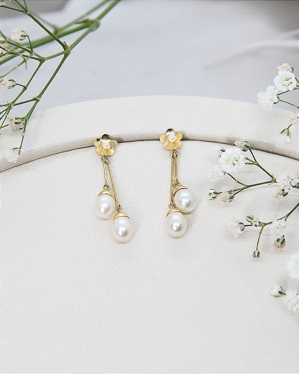 Brinco de Ouro 18K Palito Flor com Pérola Pendurada