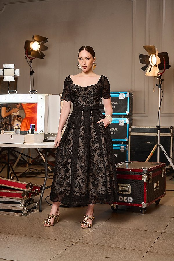 VESTIDO TULE BORDADO COM CINTO - LUZIA FAZZOLLI