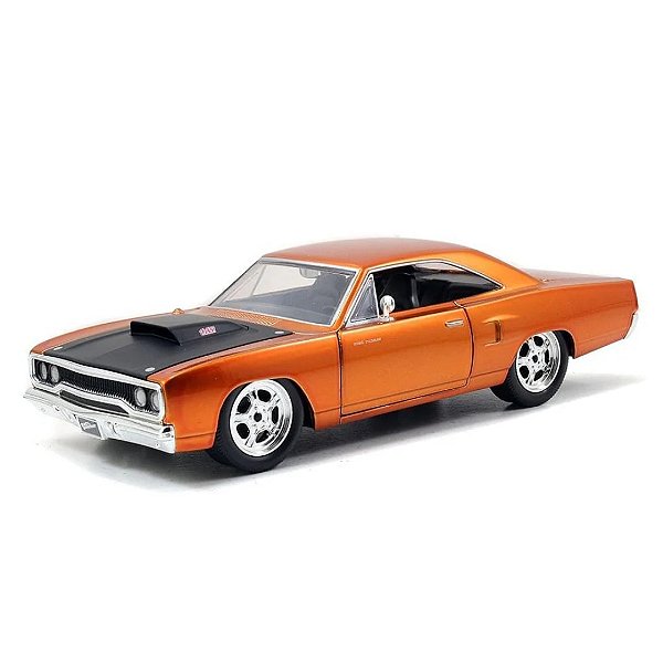 Miniatura Dom´s Plymouth Road Runner velozes e Furiosos 1/24