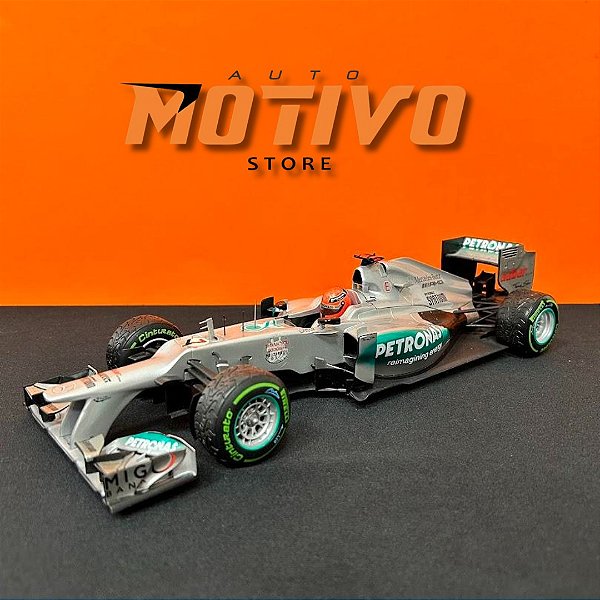Miniatura F1 Mercedes AMG W03 M. Schumacher Last race 1/18