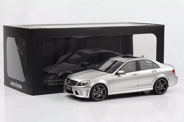 Miniatura carro Mercedes Benz C63 AMG Sedan 2007 - 1/18