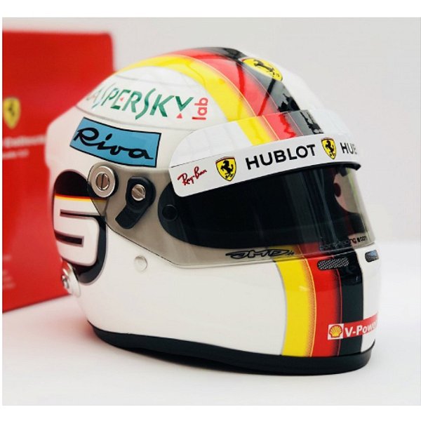 Mini Capacete Sebastian Vettel Ferrari 2018 F1 Mini-Line 1/2