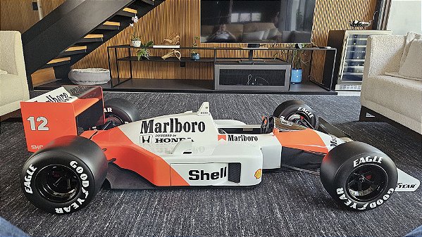 McLaren MP4/4 Senna #12 1988 Escala 1:2 (2 Metros) ACDesign