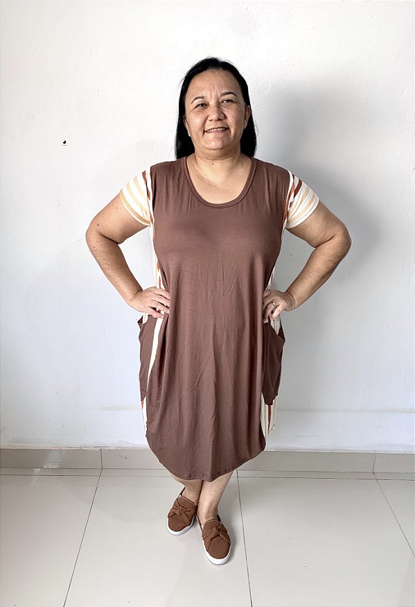 Vestido Midi Plus Size Camisetão Com Bolsos Veste até 56 G3