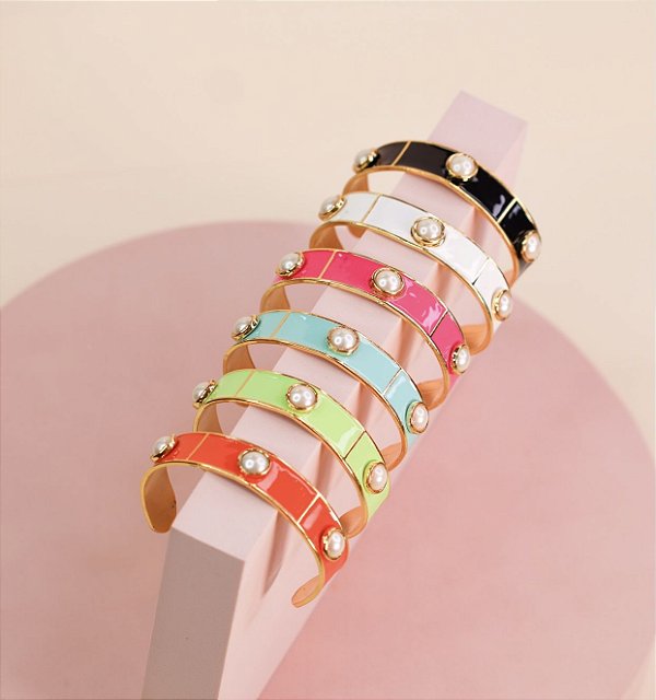 Bracelete NINA folheada e esmaltado com pérolas